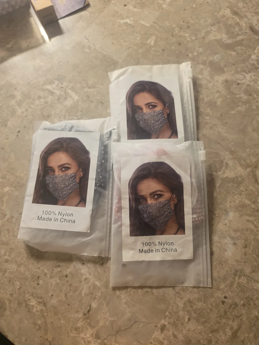 Fashion Women's Black Rhinestone Face Mask - Pack